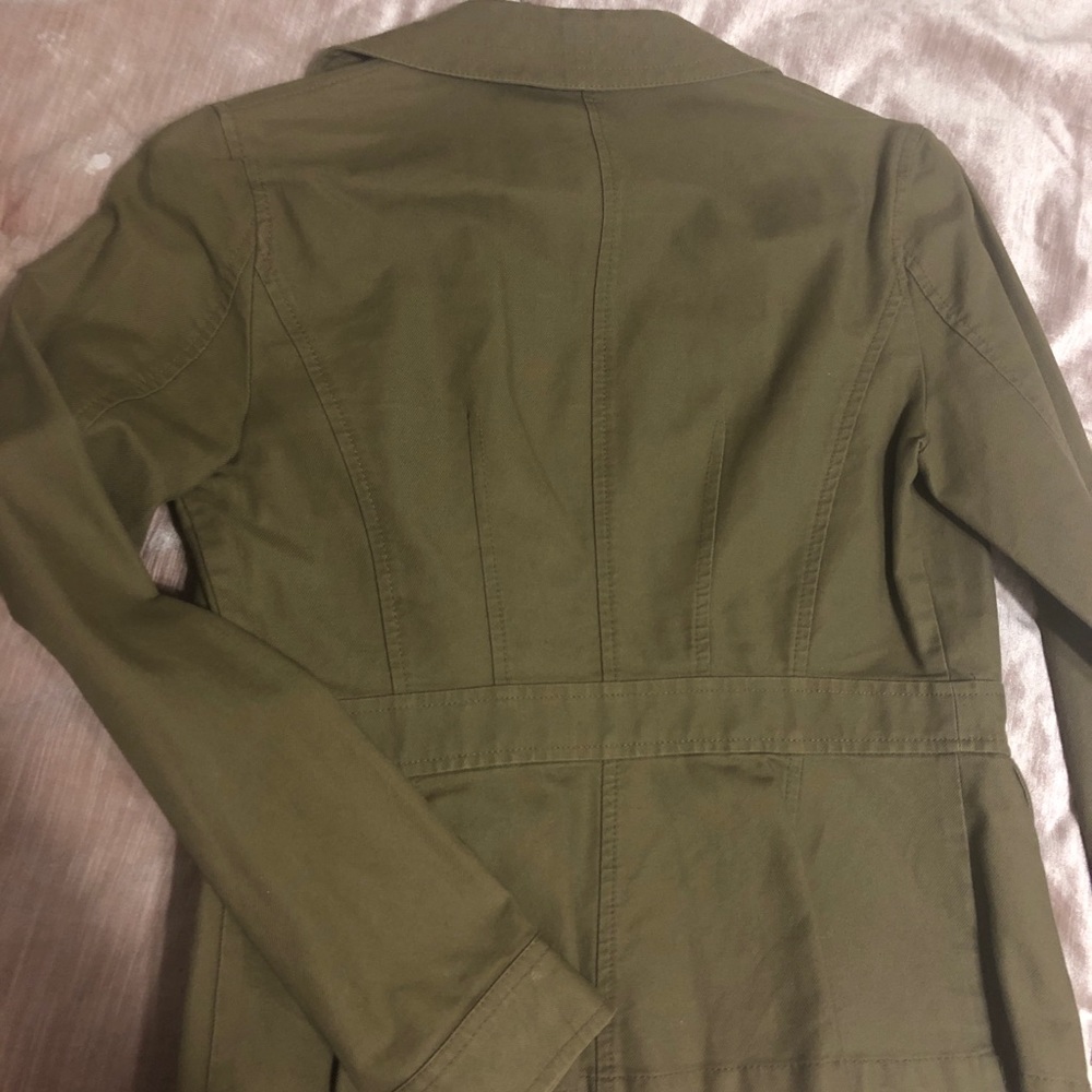 Blazer - Picture 6 of 6